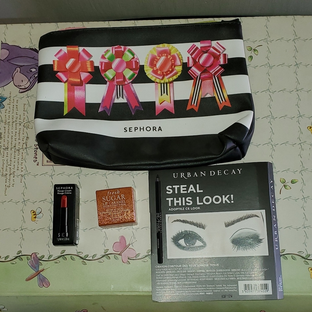 Sephora Make Up Bag with samples